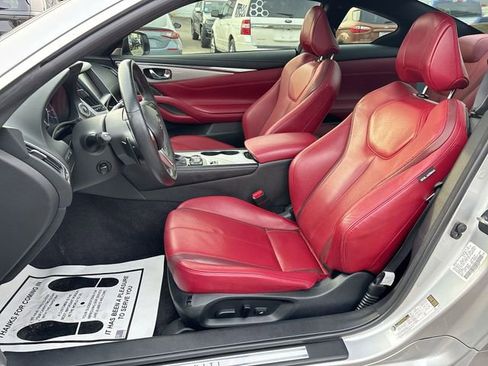 Used 2018 INFINITI Q60 3.0t Sport image 16