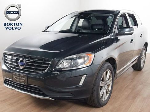 Used 2016 Volvo XC60 T5 Platinum AWD/4WD image 1