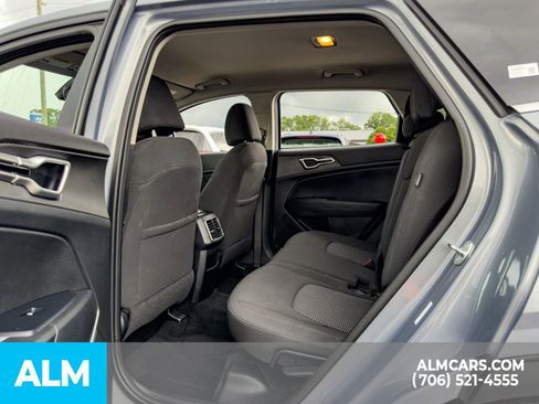 Used 2025 Kia Sportage LX FWD image 20