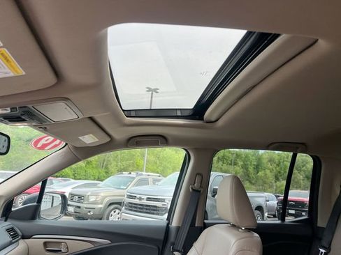 Used 2019 Honda Ridgeline RTL-T image 19