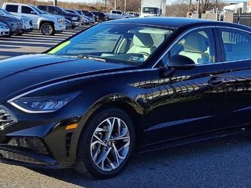 Used 2023 Hyundai Sonata SEL w/ Preferred Accessory Package image 1