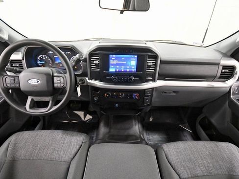 Used 2022 Ford F150 XLT AWD/4WD image 3