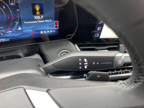 Used 2026 Chevrolet Equinox LT image 24