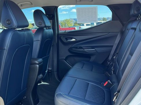 Certified 2023 Chevrolet Bolt EUV LT w/ Convenience Package image 13
