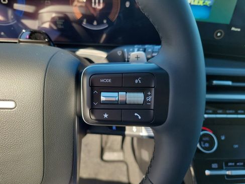 New 2026 Hyundai Santa Fe SEL FWD image 17