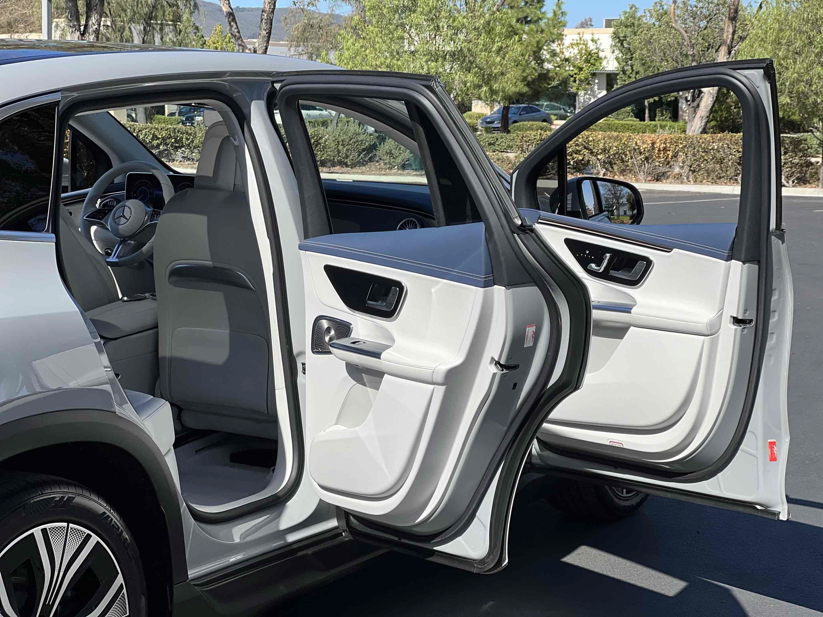 Used 2024 Mercedes-Benz EQE 350+ SUV image 70