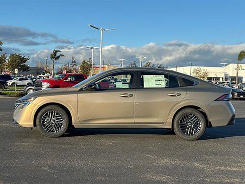 New 2026 Nissan Sentra SV w/ Floor Mat Package image 7