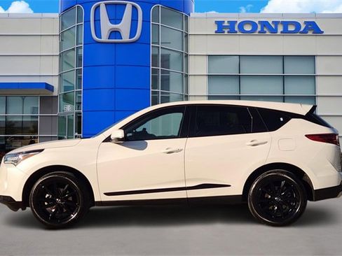 Used 2025 Acura RDX SH-AWD image 3