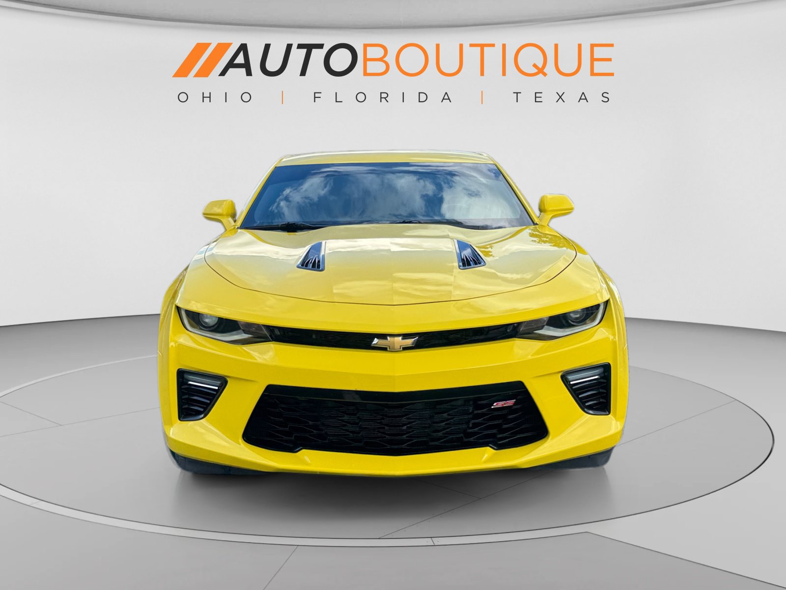 Used 2017 Chevrolet Camaro SS RWD image 8