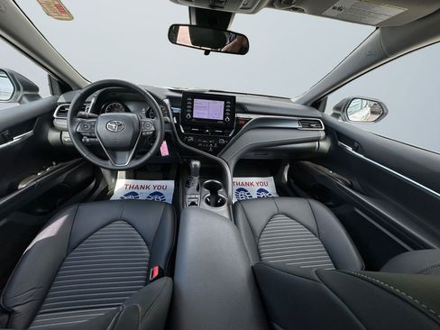 Used 2023 Toyota Camry SE AWD/4WD image 10