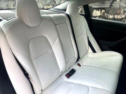 Used 2021 Tesla Model 3 Performance image 53