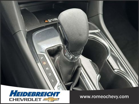 Certified 2023 Chevrolet Equinox Premier image 30