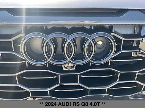 Used 2024 Audi RS Q8 AWD/4WD image 10