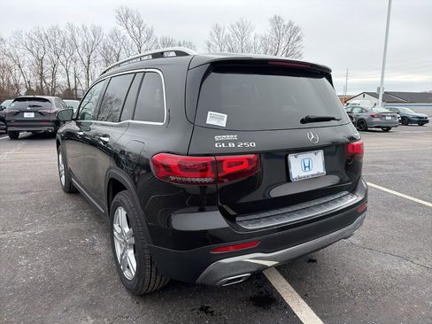 Used 2020 Mercedes-Benz GLB 250 4MATIC image 3