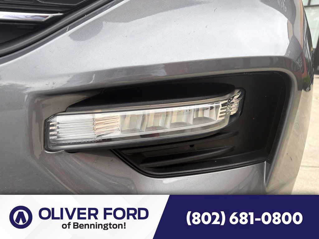 Used 2022 Ford Explorer XLT w/ Equipment Group 202A AWD/4WD image 18