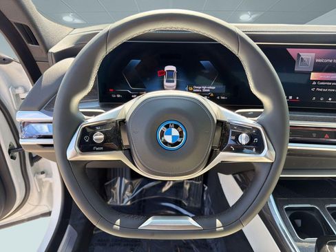 New 2026 BMW i7 xDrive60 AWD/4WD image 21