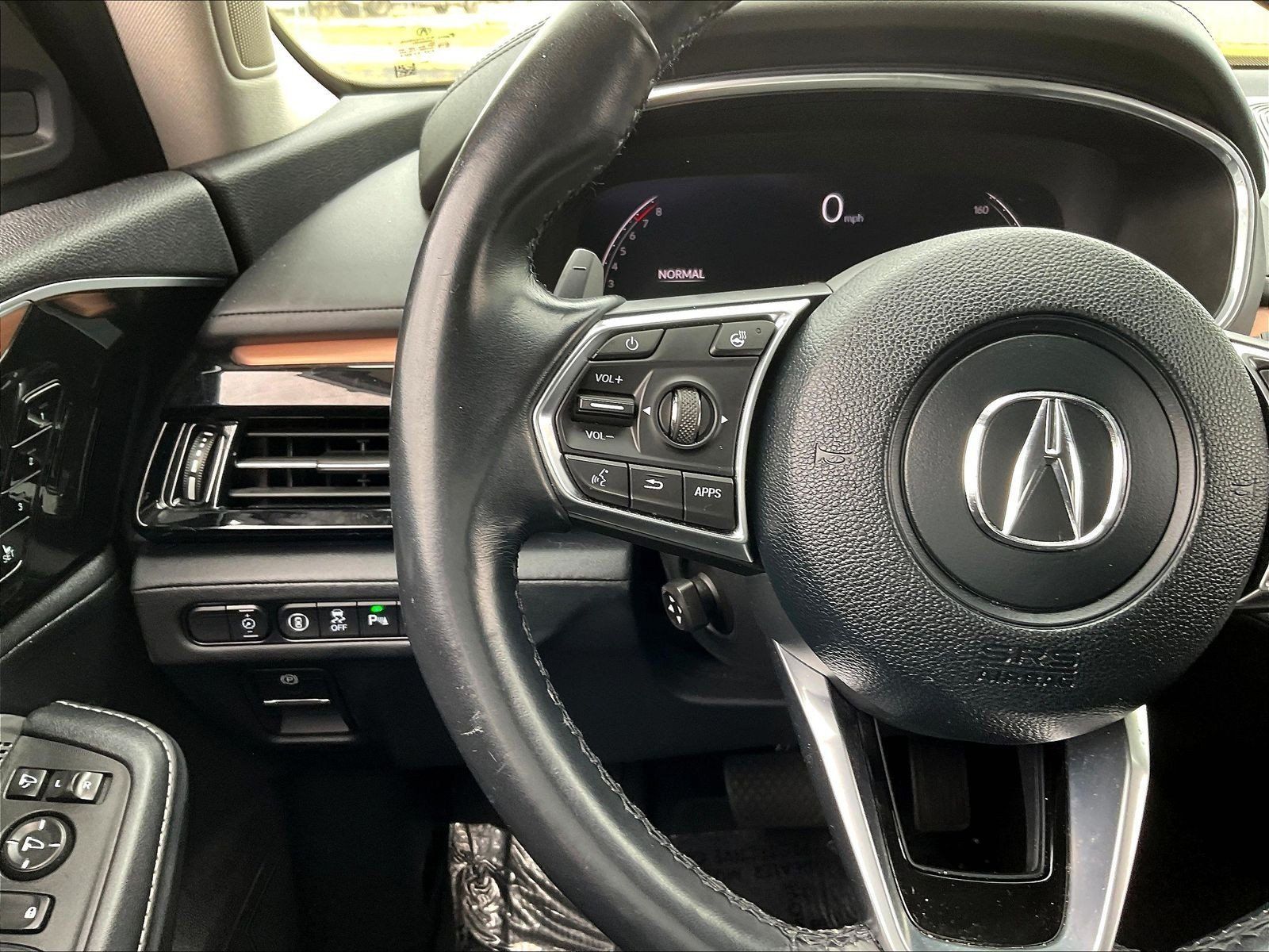 Used 2022 Acura MDX w/ Technology Package FWD image 12