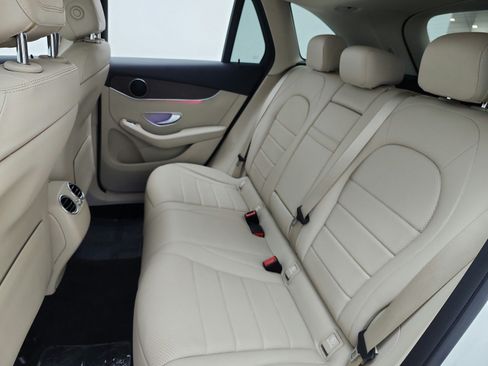 Certified 2021 Mercedes-Benz GLC 300 image 21