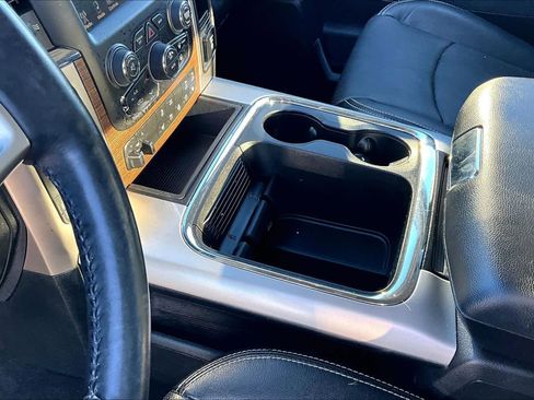 Used 2017 RAM 1500 Laramie w/ Convenience Group image 17