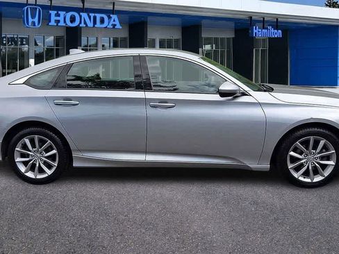 Used 2021 Honda Accord LX image 9