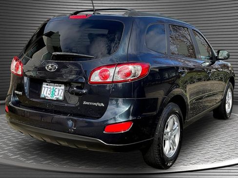 Used 2010 Hyundai Santa Fe GLS image 6