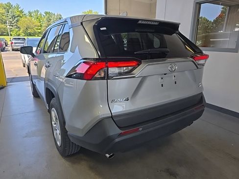 Used 2025 Toyota RAV4 LE AWD/4WD image 3