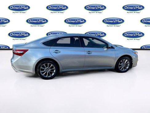 Used 2016 Toyota Avalon XLE Premium FWD image 8