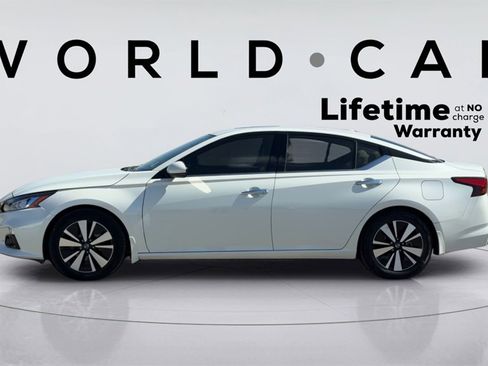 Used 2020 Nissan Altima 2.5 SV image 6