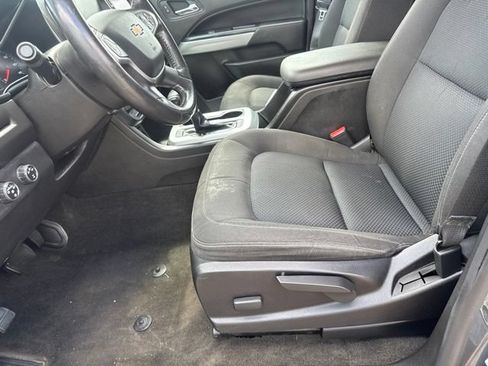 Used 2015 Chevrolet Colorado LT w/ LT Convenience Package AWD/4WD image 15