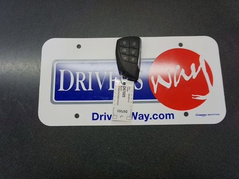 Used 2024 Chevrolet Tahoe Z71 w/ Luxury Package image 20