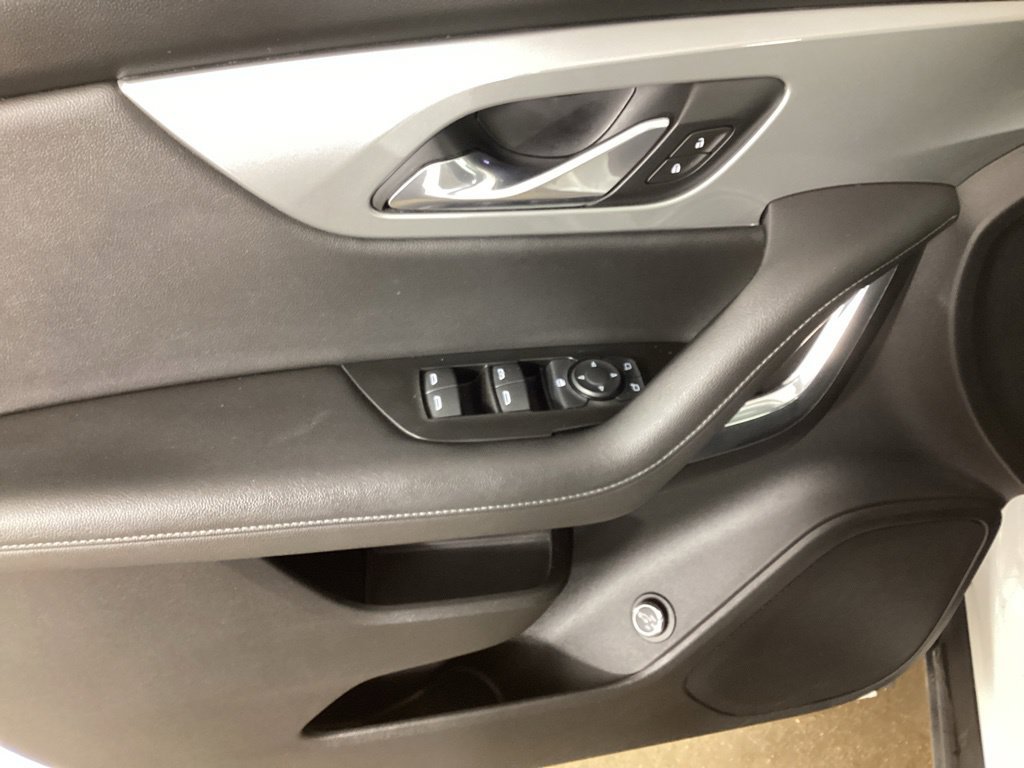 Used 2020 Chevrolet Blazer LT AWD/4WD image 11