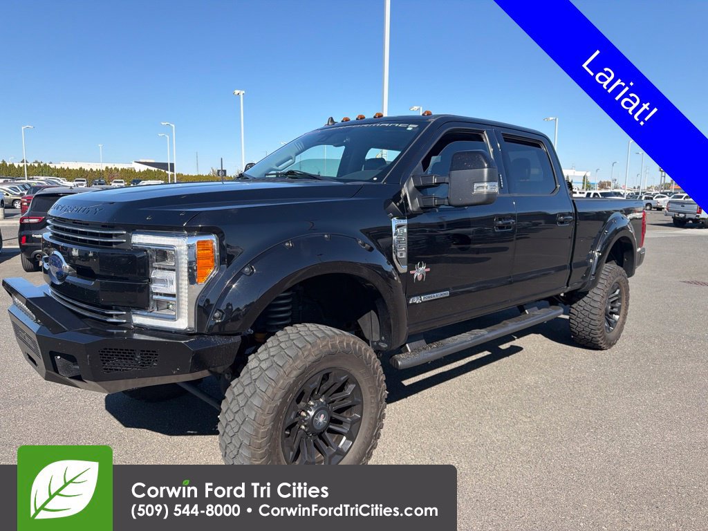 Used 2019 Ford F250 Lariat w/ Lariat Ultimate Package AWD/4WD image 3