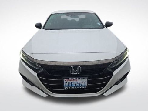 Used 2022 Honda Accord Sport image 2