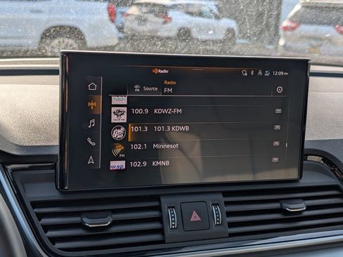 Used 2025 Audi Q5 2.0T Premium image 44