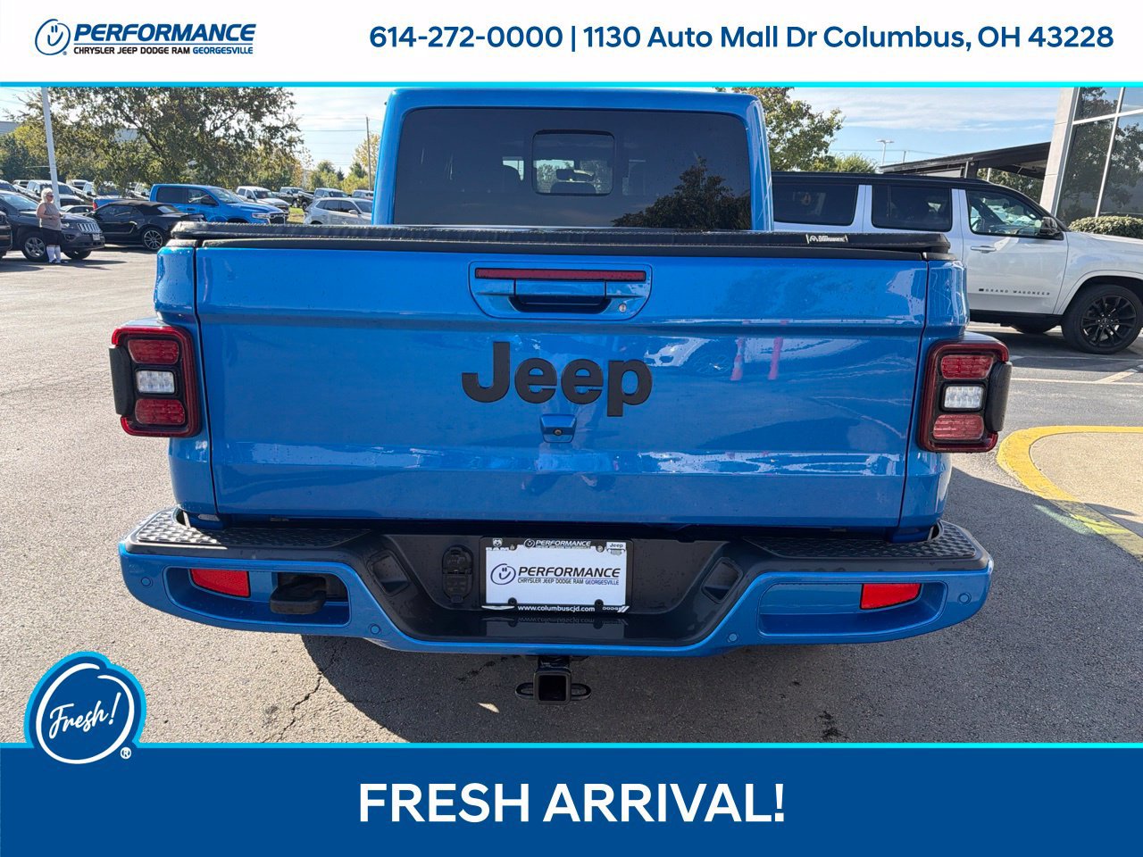 Used 2023 Jeep Gladiator Overland AWD/4WD image 9