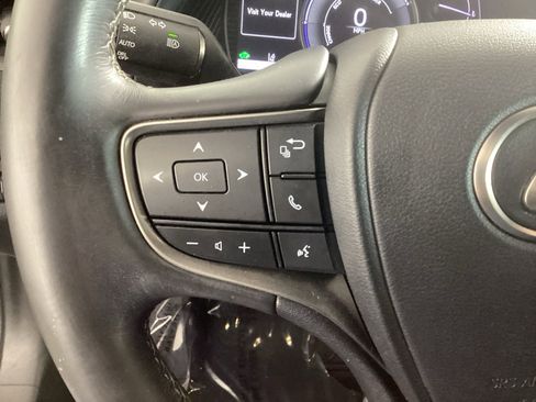 Used 2020 Lexus UX 250h image 23