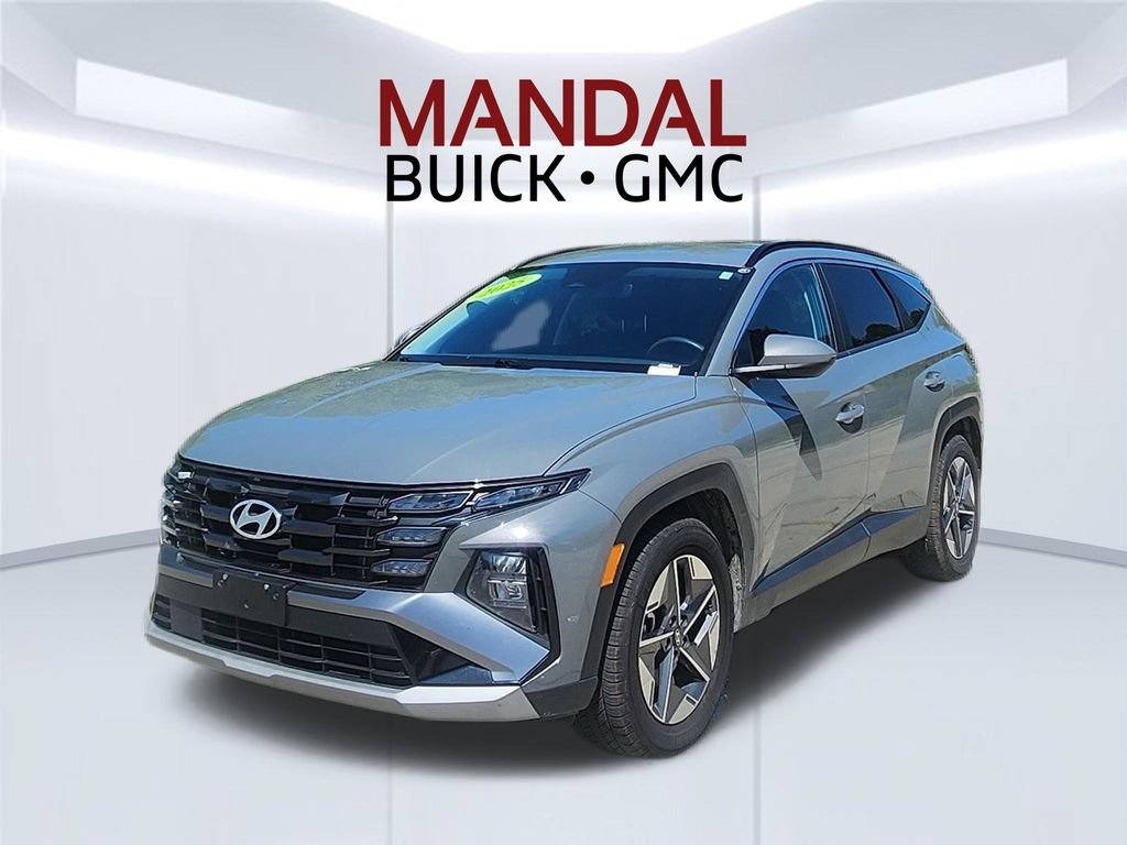 Used 2025 Hyundai Tucson SEL FWD image 1