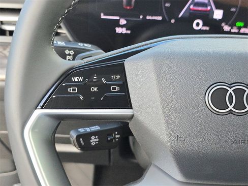 New 2025 Audi Q5 Premium Plus image 20