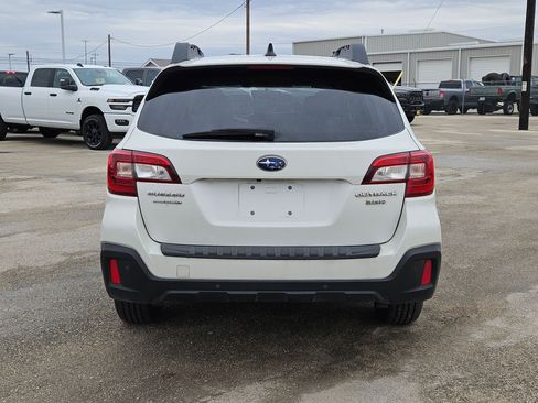 Used 2019 Subaru Outback 3.6R Limited image 4