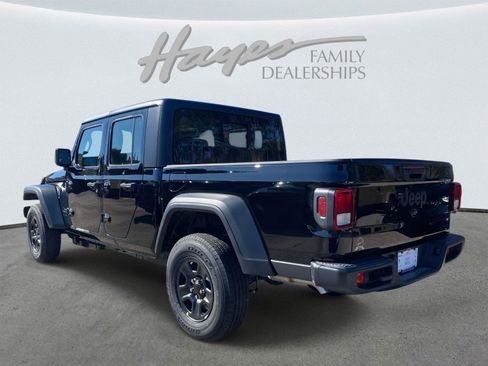 New 2026 Jeep Gladiator Sport image 4