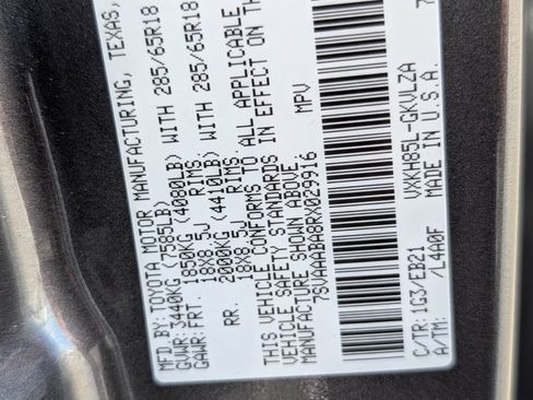 Used 2024 Toyota Sequoia TRD Pro AWD/4WD image 22