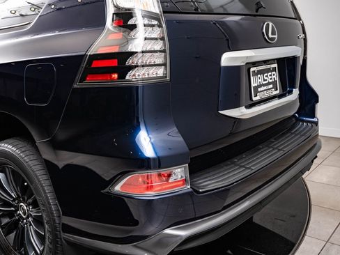 Certified 2023 Lexus GX 460 Premium AWD/4WD image 18