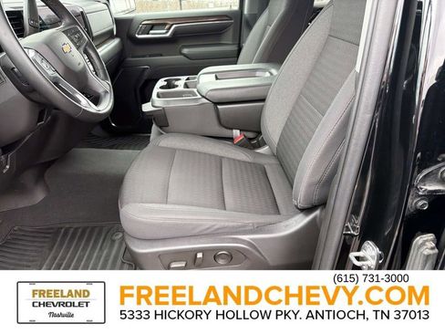 Used 2023 Chevrolet Silverado 1500 LT image 29