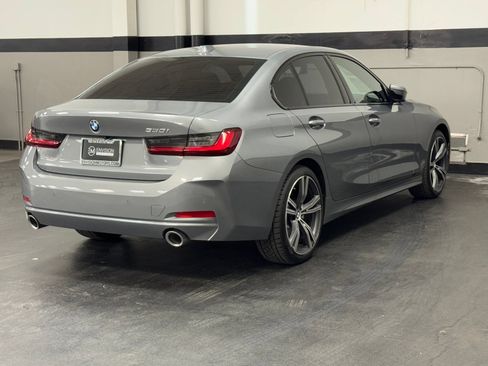 Used 2023 BMW 330i Sedan w/ Driving Assistance Package RWD image 12