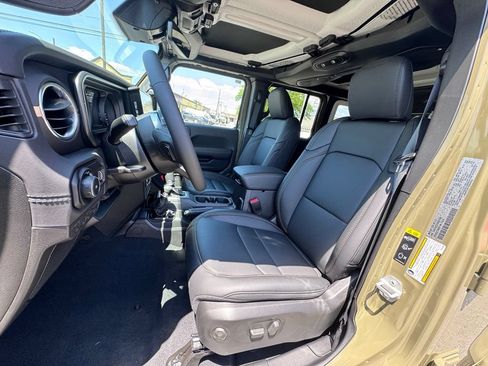 New 2026 Jeep Wrangler Unlimited Sahara w/ Safety Group AWD/4WD image 13