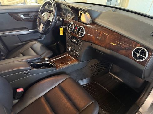 Used 2013 Mercedes-Benz GLK 350 4MATIC image 13