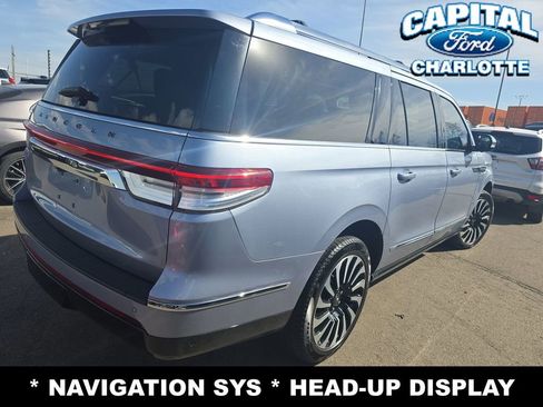 Used 2023 Lincoln Navigator L Black Label image 4