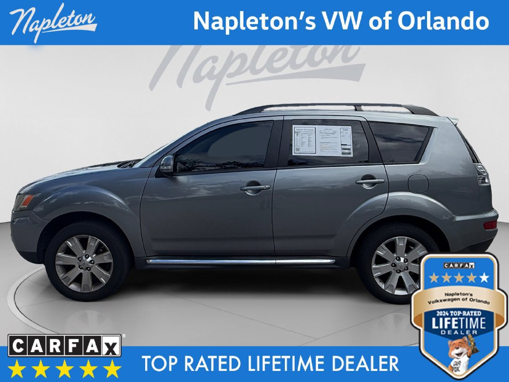 Used 2013 Mitsubishi Outlander SE FWD image 2