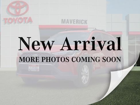 Used 2023 Toyota Corolla Cross LE AWD/4WD image 1