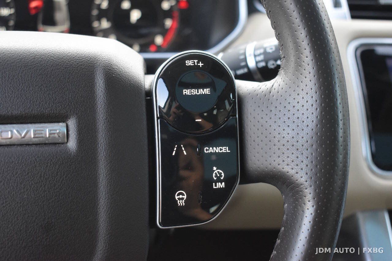 Used 2018 Land Rover Range Rover Sport HSE AWD/4WD image 21